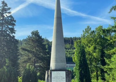 Sowjetdenkmal am Pradler Friedhof