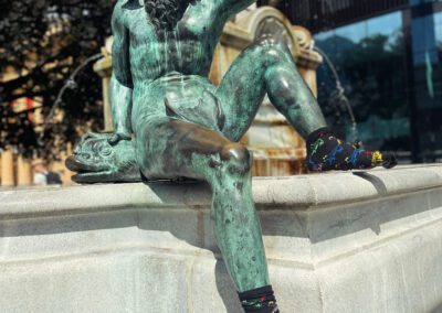 Leopoldsbrunnen Innsbruck „besockt“