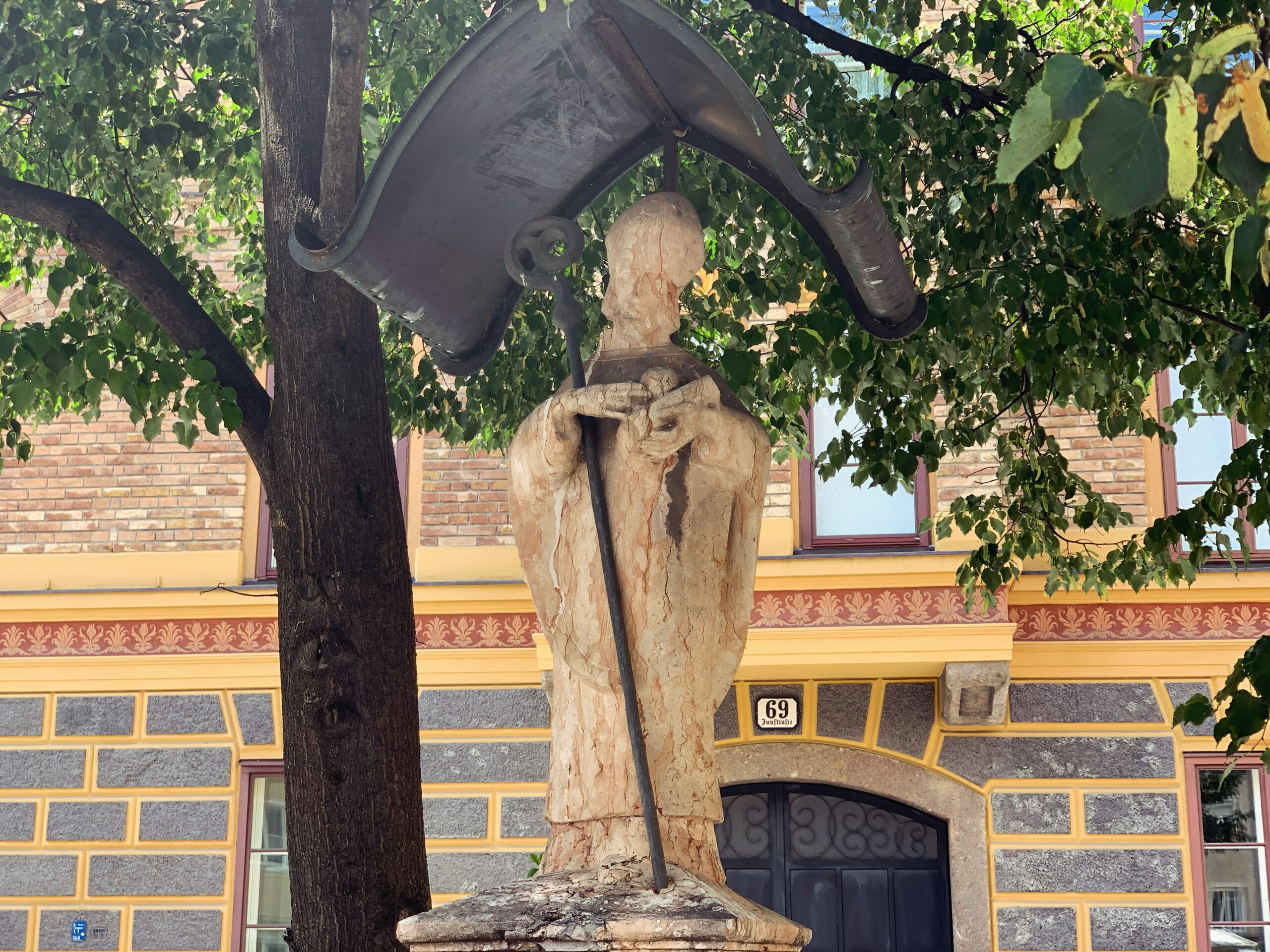 Dorfbrunnen St. Nikolaus Innstraße